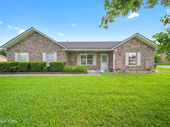 944 Mossy Grove Ln, Maryville, TN 37801