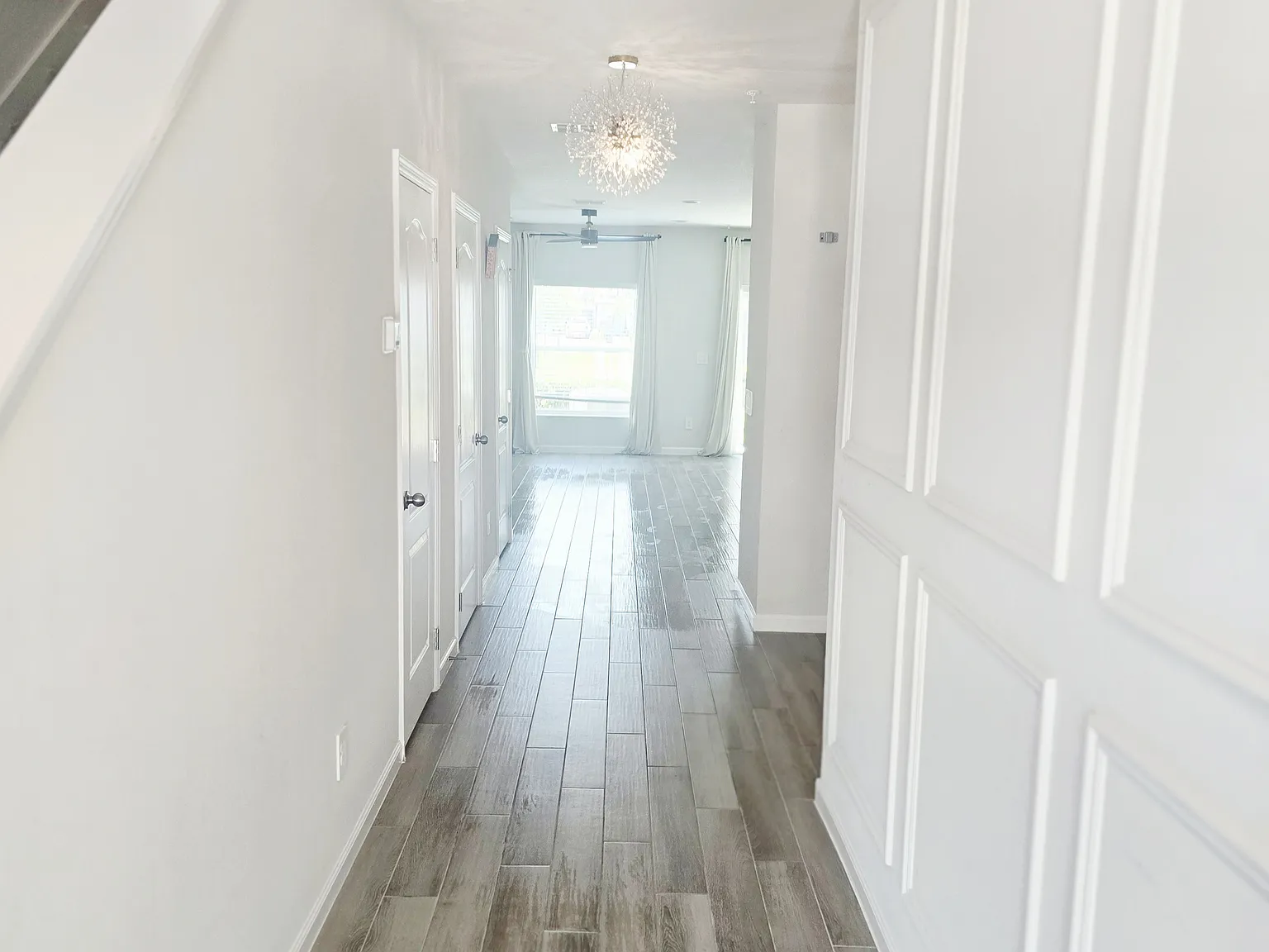 3 bed, 2.5 bath, 1569 sqft, $2,250 — Photo 3