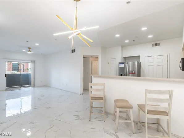 6955 N Durango Dr Unit 2115, Las Vegas, NV 89149