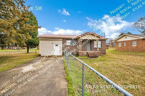 728 6th Ave SW Photo 1