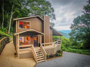 69 Lynne Ln, Maggie Valley, NC 28751