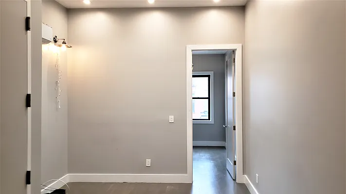 Rented by The Hamilton Group | media 2