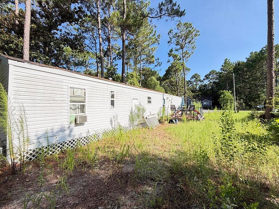 1st image of 215 Garden St