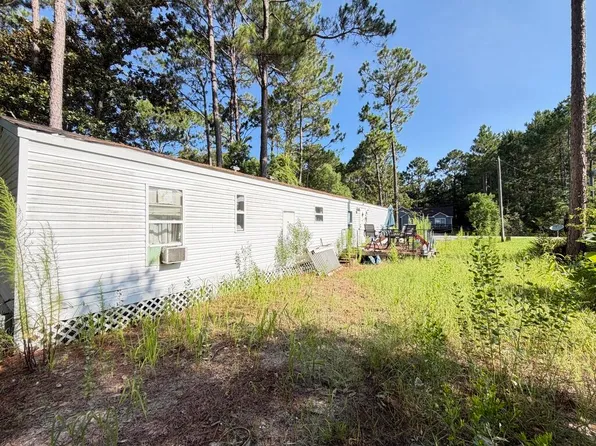 215 Garden St, Santa Rosa Beach, FL 32459