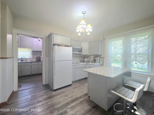 729 George St #729, Pen Argyl, PA 18072