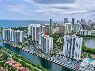 3701 N Country Club Dr APT 501, Aventura, FL, 33180