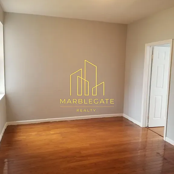 310-312 14th Ave #77 — Photo 7