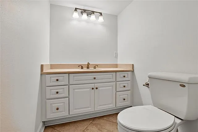 4808 Neyrey Dr — Photo 12