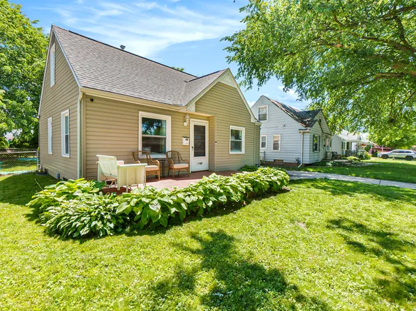 17763 Quarry St, Riverview, MI 48193