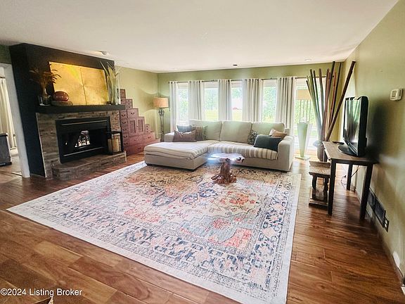 5th image of 6510 Jack Taylor Pl