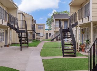 74 Lyerly Place Apartments, Houston, TX 77022