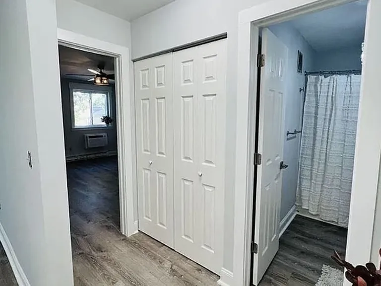 Cedar Heights — Photo 14