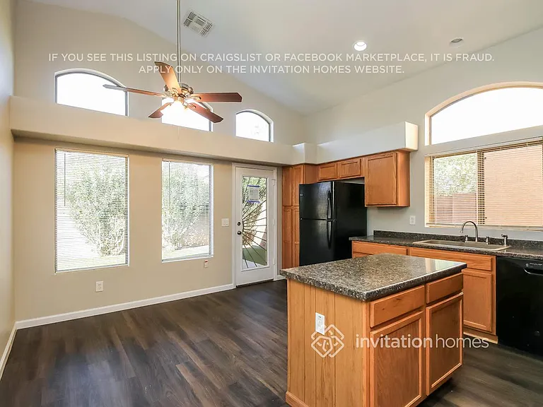 10034 E Carmel Ave — Photo 7