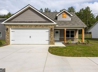 130 Allan Green Dr, Gray, GA 31032