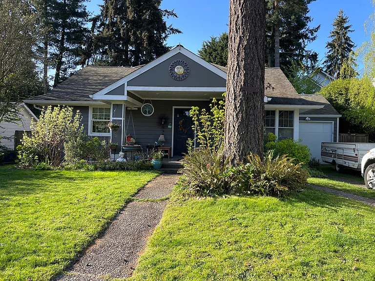 3141 NE 81st St — Photo 35