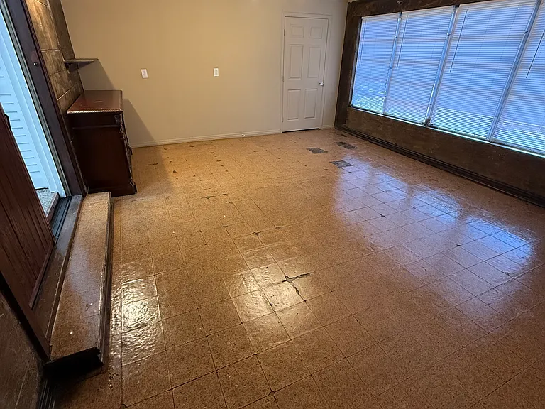 520 Sandra Ave — Photo 14