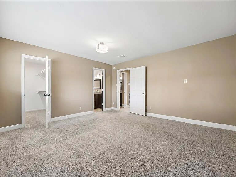 12322 Nova Ct — Photo 4