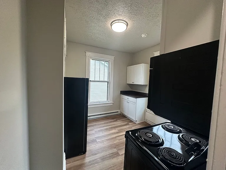 1700 Bedford Ave — Photo 5