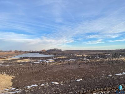 327 Grey Goose Dr, Wentworth, SD, 57075