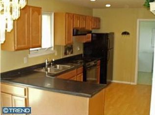 56 E Shady Dr, Newark, DE 19713