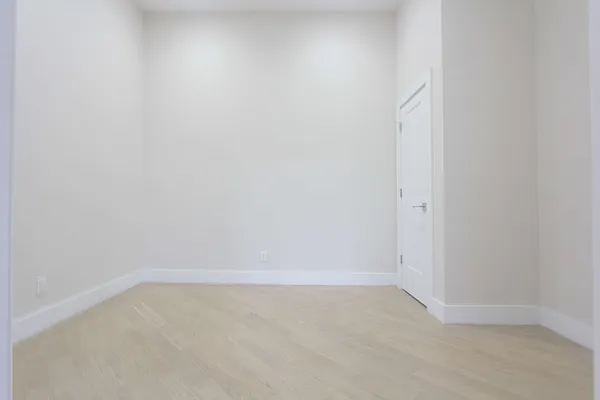 Rented by Prime Block Realty, LLC | media 35