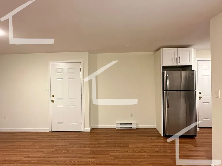 15 Embassy Rd #2D — Photo 27