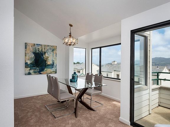 4th image of 55 Appian Way Unit C