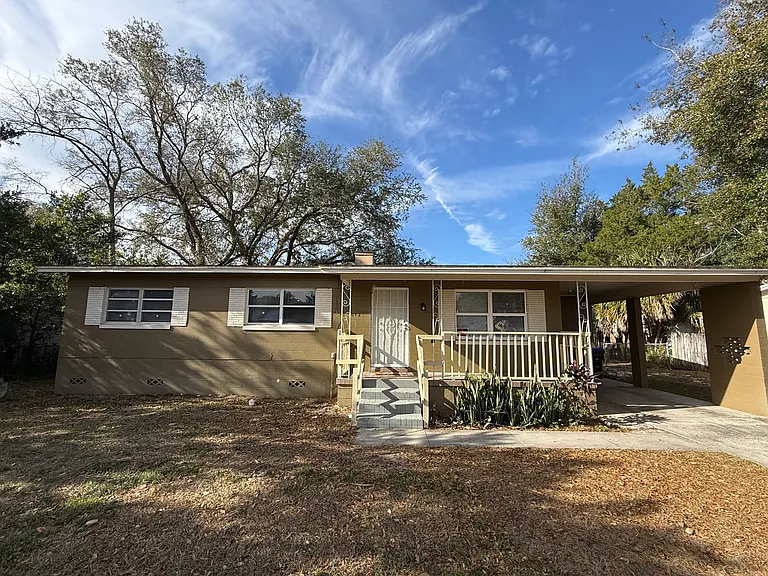 4012 Meadowbrook Ave — Photo 1
