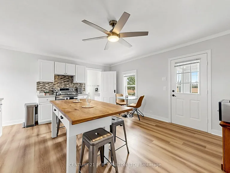 29018 Highway 48 — Photo 10