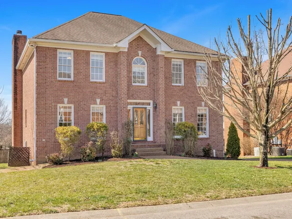 467 Forrest Park Cir, Franklin, TN 37064