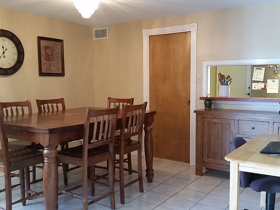 4th image of 966 Blue Bonnet Dr