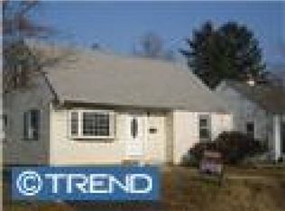 24 Millard Ter, Ewing, NJ 08638