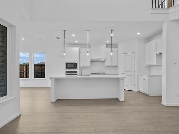 3rd image of 21810 Tamworth Hollow Trl