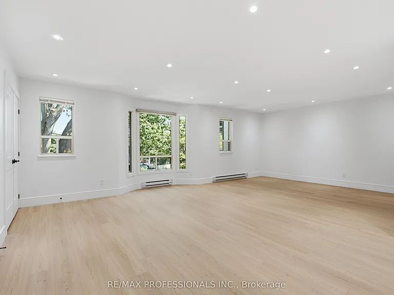 105 Cavell Ave — Photo 4