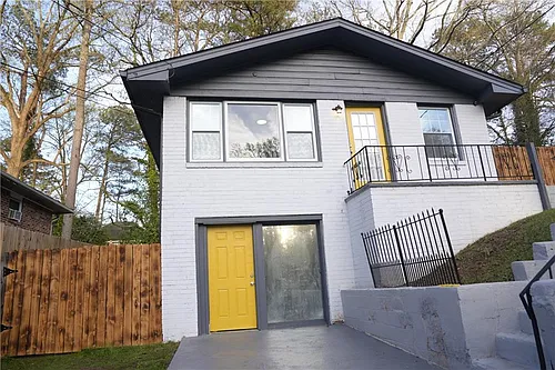 1336 Willow Trl SW Photo 1