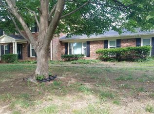 987 Edgewater Dr, Lexington, KY 40502