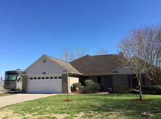 1302 Springmeadow Dr, Beaumont, TX 77706