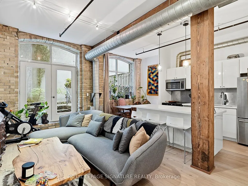 383 Adelaide St E #103