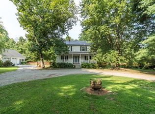 28856 King William Rd, West Point, VA 23181