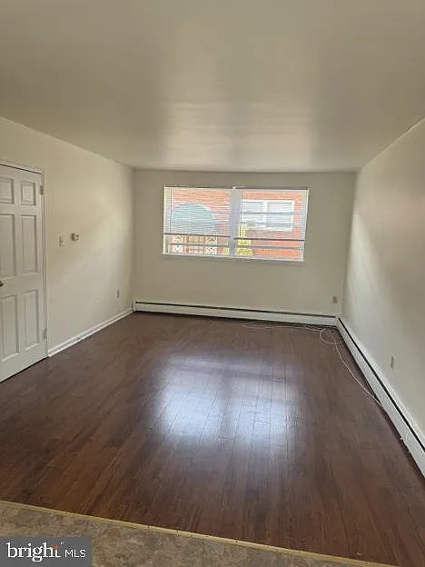 2 bed, $1,720 — Photo 2