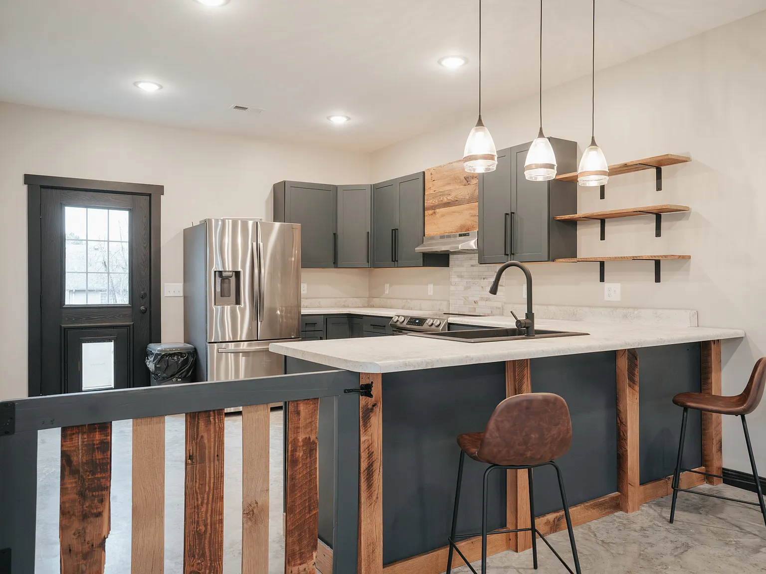 5577 New Chapel Rd — Photo 4