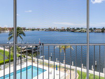816 W Elkcam Cir Unit 305, Marco Island, FL, 34145