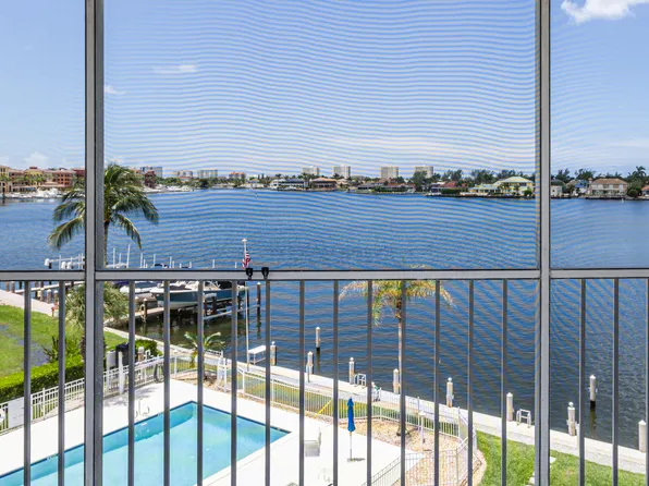 816 W Elkcam Cir Unit 305, Marco Island, FL 34145