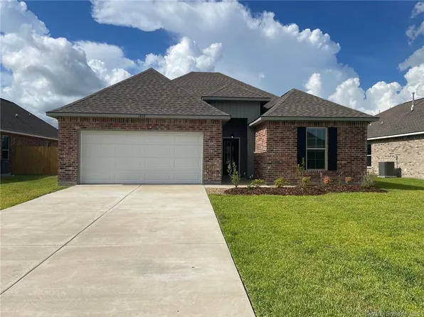 1499 Bowen Rd, Lake Charles, LA 70611