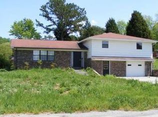405 Park Dr, Bean Station, TN 37708