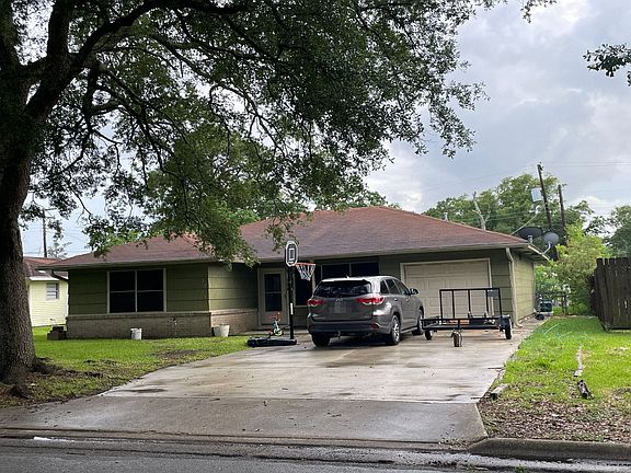 2nd image of 3711 Avalon Ave