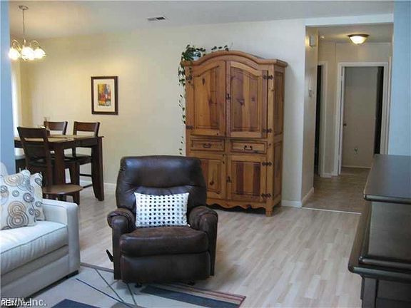 3rd image of 1257 Eaglewood Dr