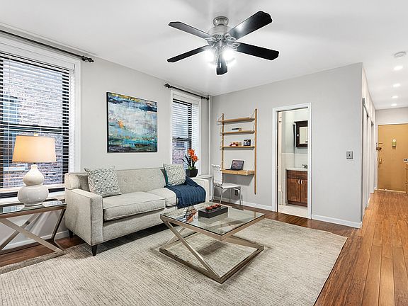 3rd image of 365 Saint Johns Pl APT I