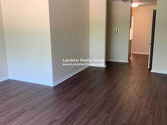 3rd image of 8608 Skokie Blvd #G1