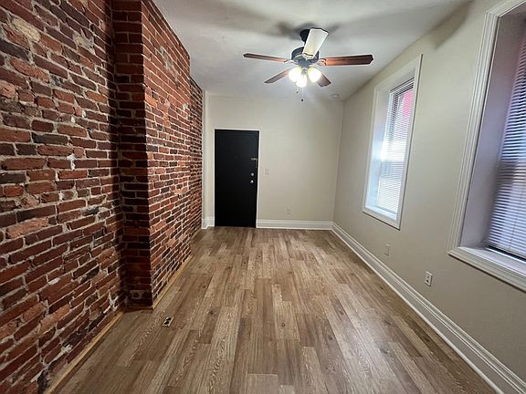 2nd image of 89-95 S 22nd St #22-91-2